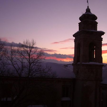 Agriturismo Pozzuolo Serrungarina Экстерьер фото