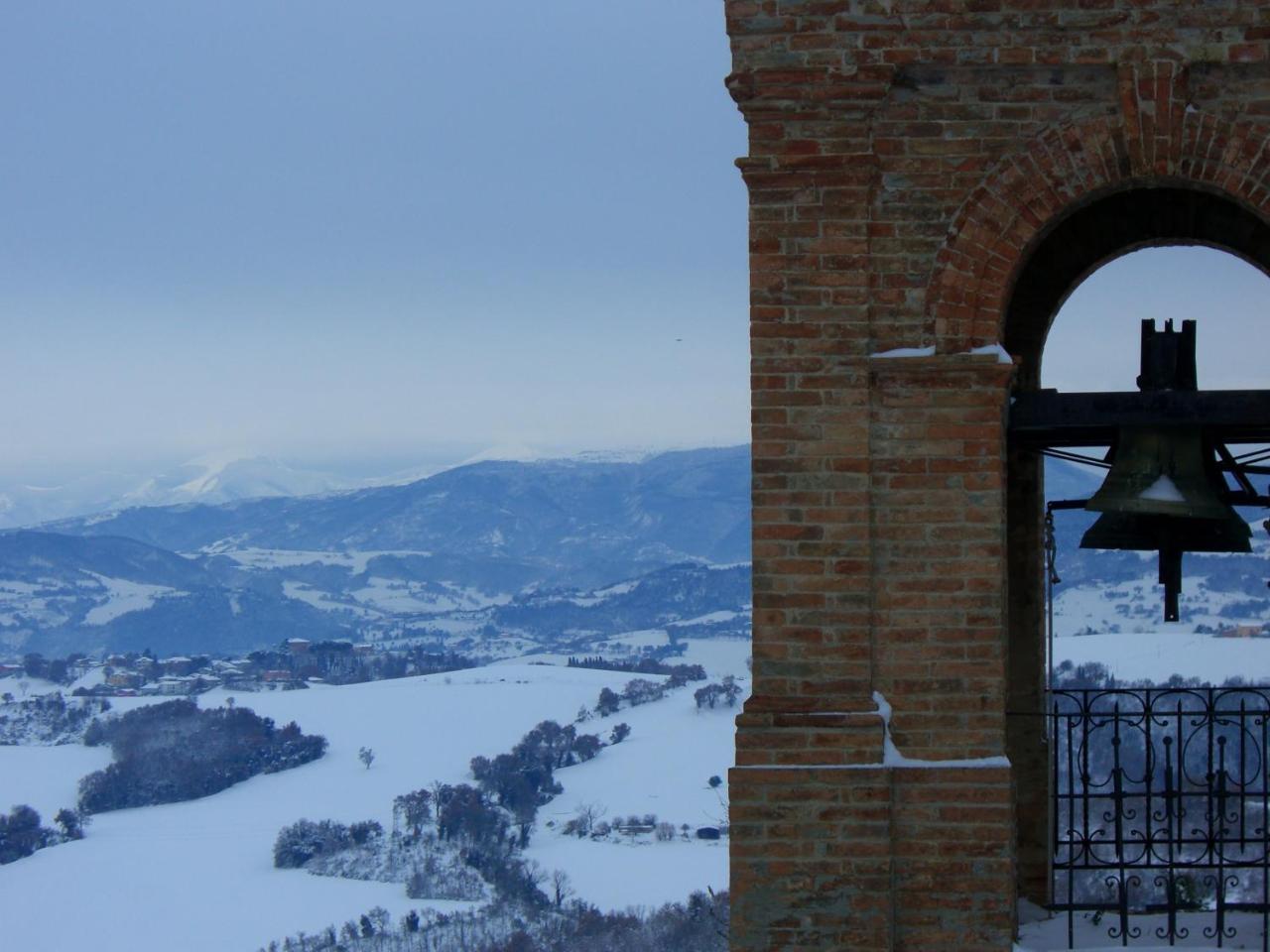 Agriturismo Pozzuolo Serrungarina Экстерьер фото